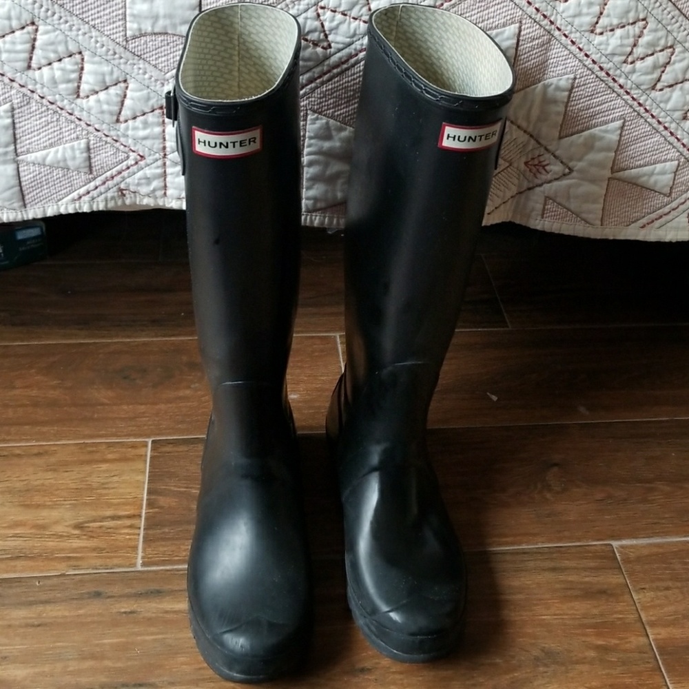 Matte Black Hunter Boots